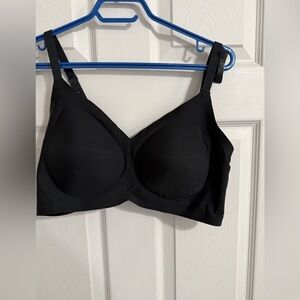 Shapermint Black Seamless Wireless Molded Bra